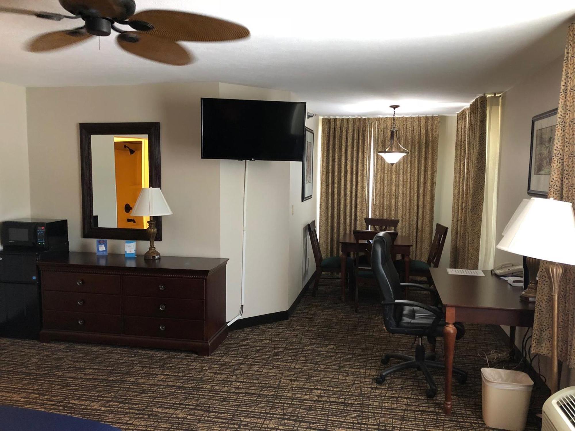 Baymont By Wyndham Washington Ξενοδοχείο Εξωτερικό φωτογραφία
